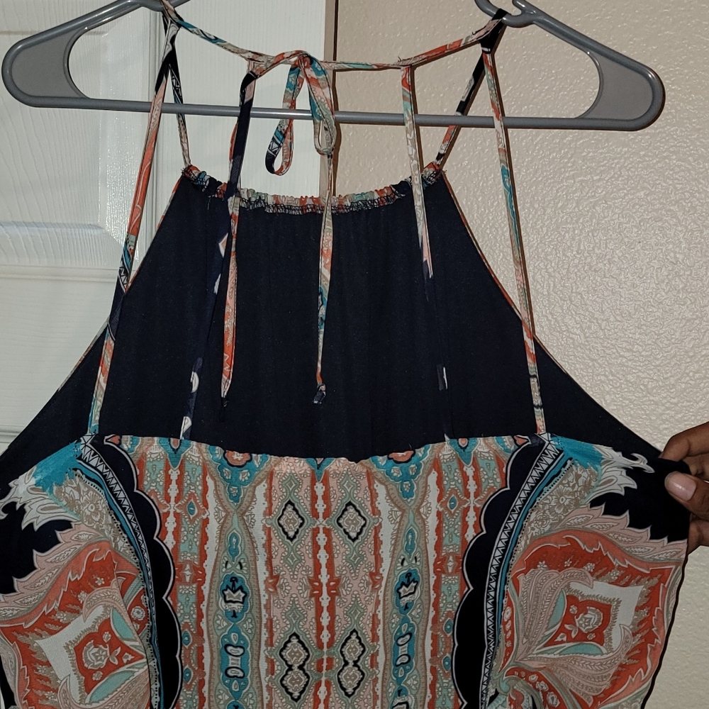 Dress - Picture 8 of 8